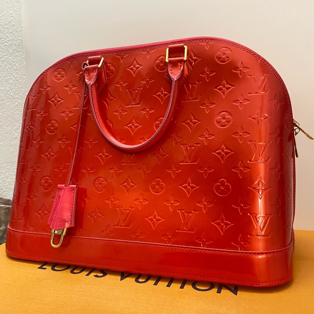 Louis Vuitton The Alma Two tone Red and pink Shiny Red Embossed Satchel - Picture 4 of 13